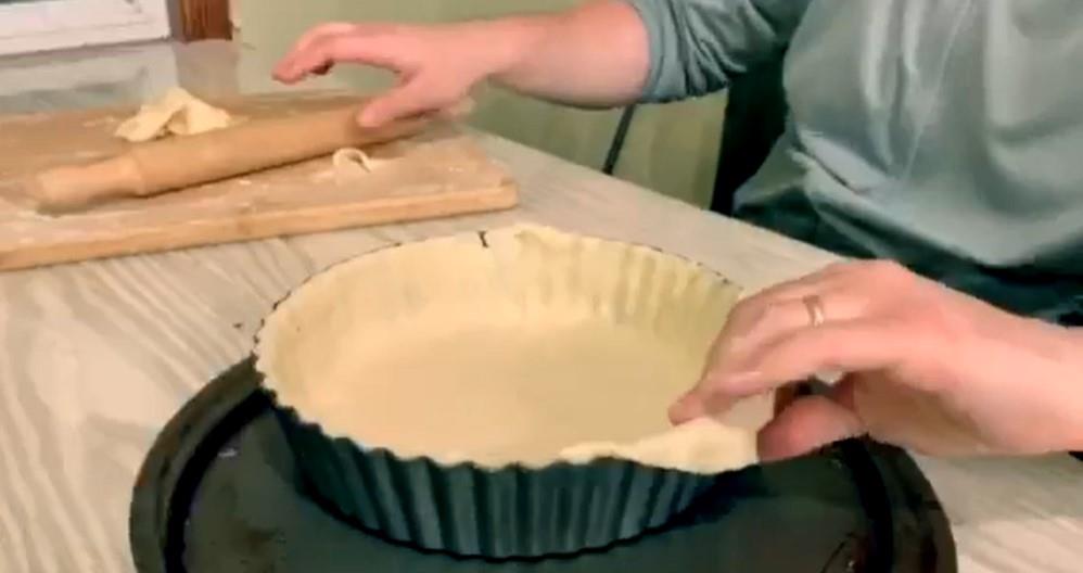 Pekač za pito / odstranljivo dno / 25cm