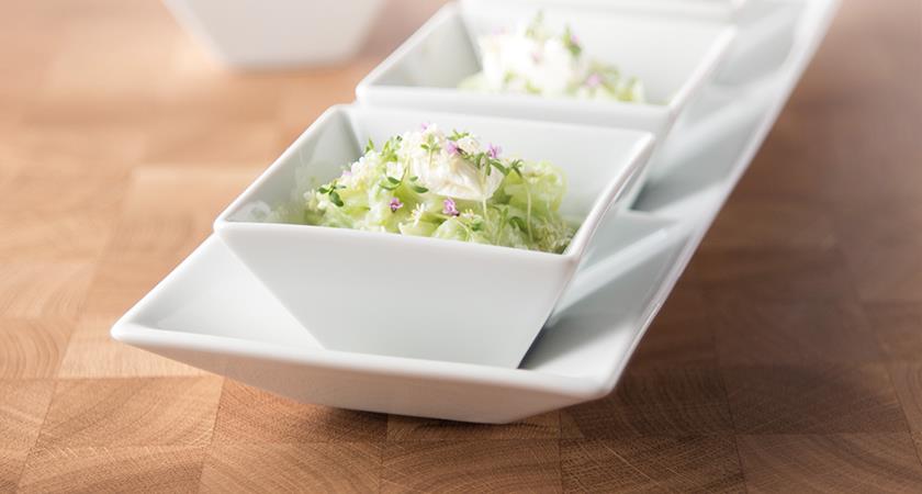 Actual plitki krožnik / 28x7cm / 1kos