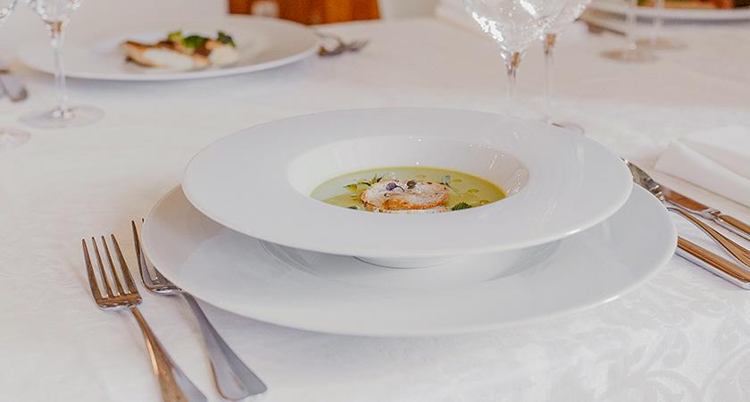 Esseklasse plitki krožnik / 22cm / 1kos