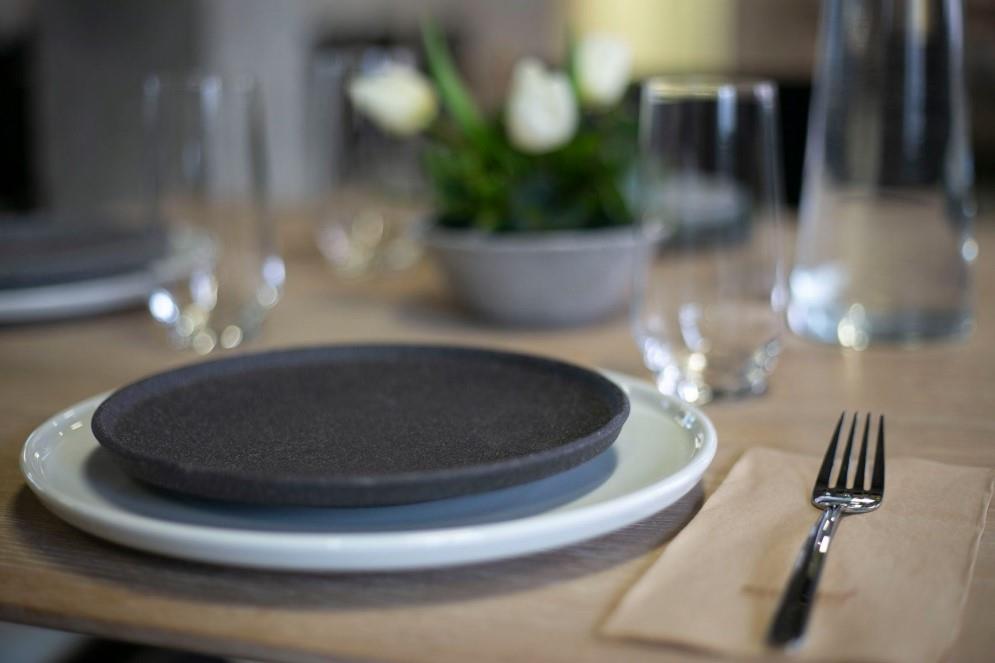 Optimo plitki krožnik / 33cm