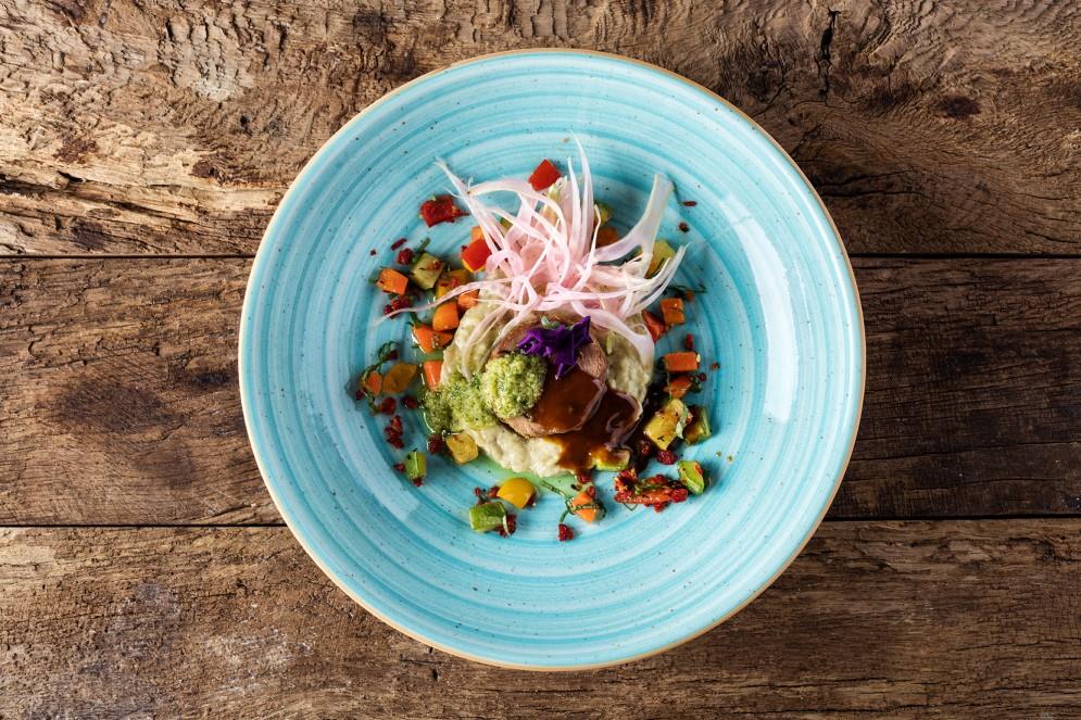 Aqua globoki krožnik Bloom / 25cm / 1300ml / 6kos