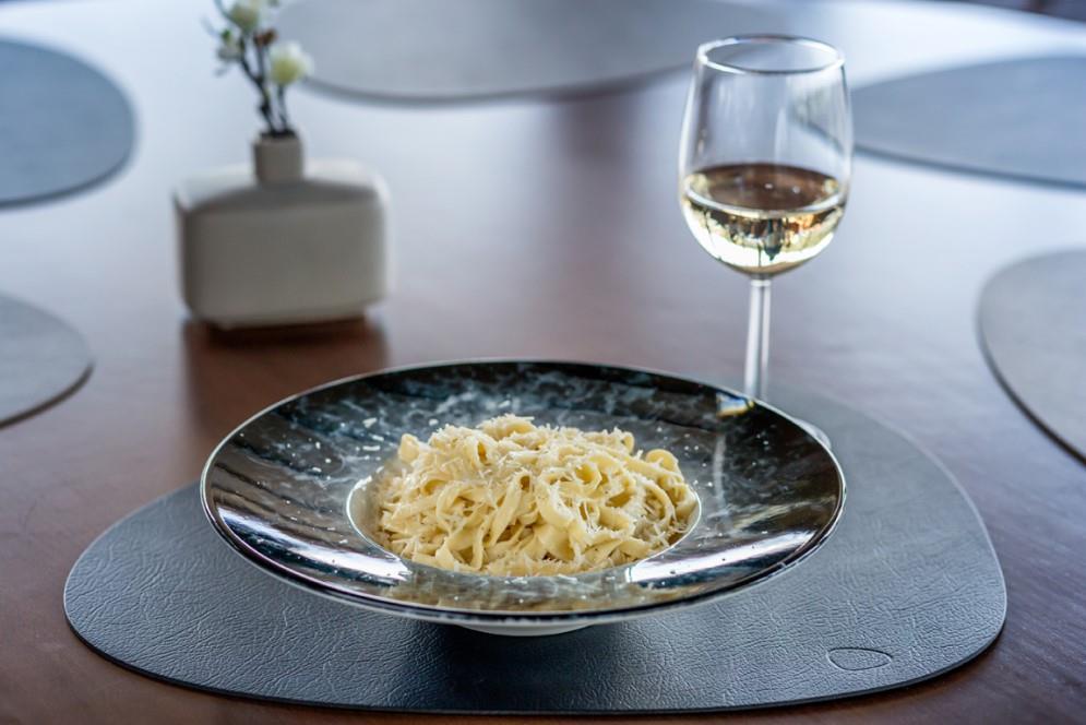 Sepia globoki krožnik Gourmet / 28cm / 400ml / 6kos