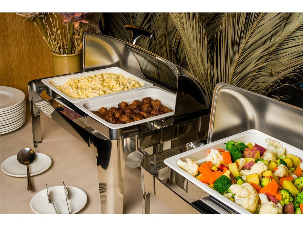 Gastronorm posoda / porcelan / 2/4 / 67mm